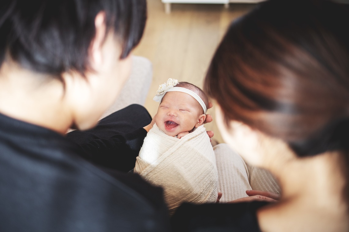 荒畑けいこが撮影したニューボーンフォトのアルバム「ニューボーンフォト」