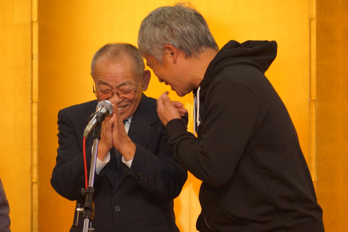 石橋宙大が撮影した「親戚の受賞を祝う会」の写真