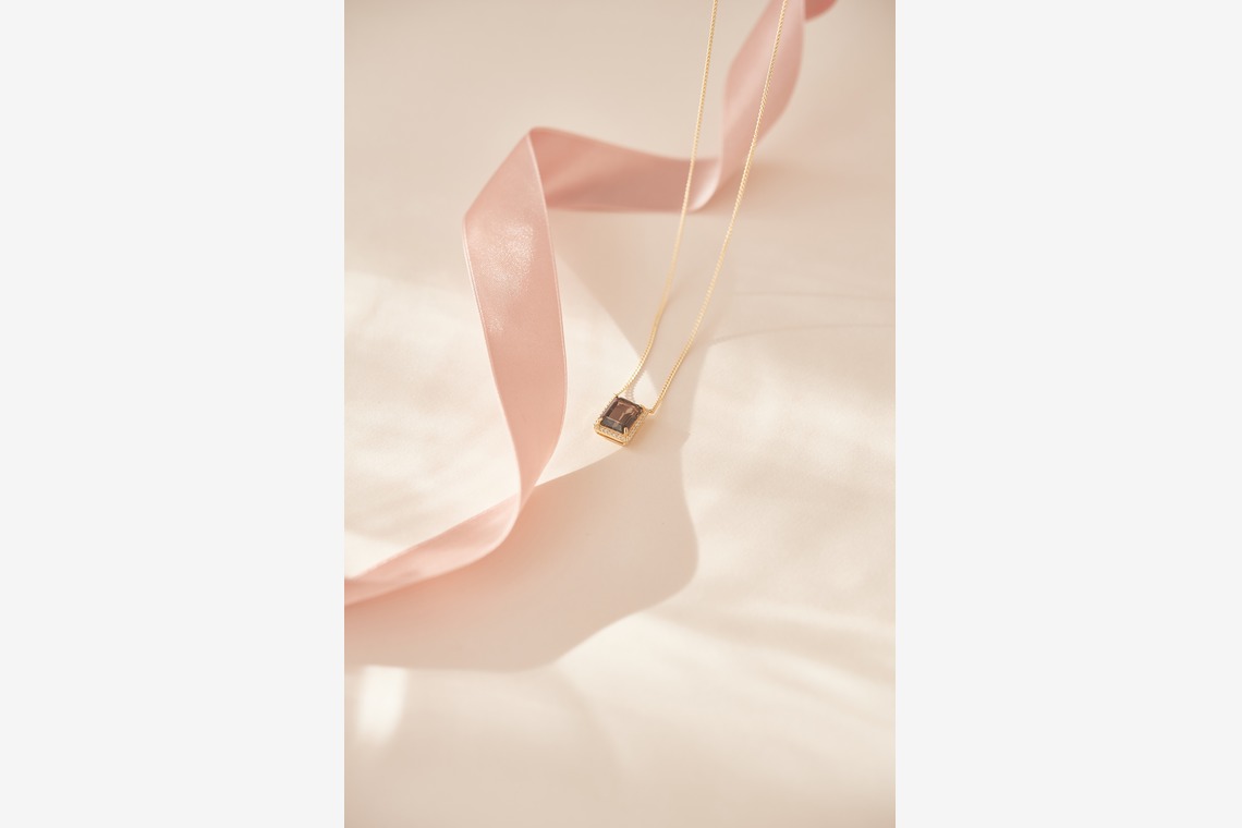 冨永豊貴が撮影した写真のアルバム「ジュエリーブランドの撮影」