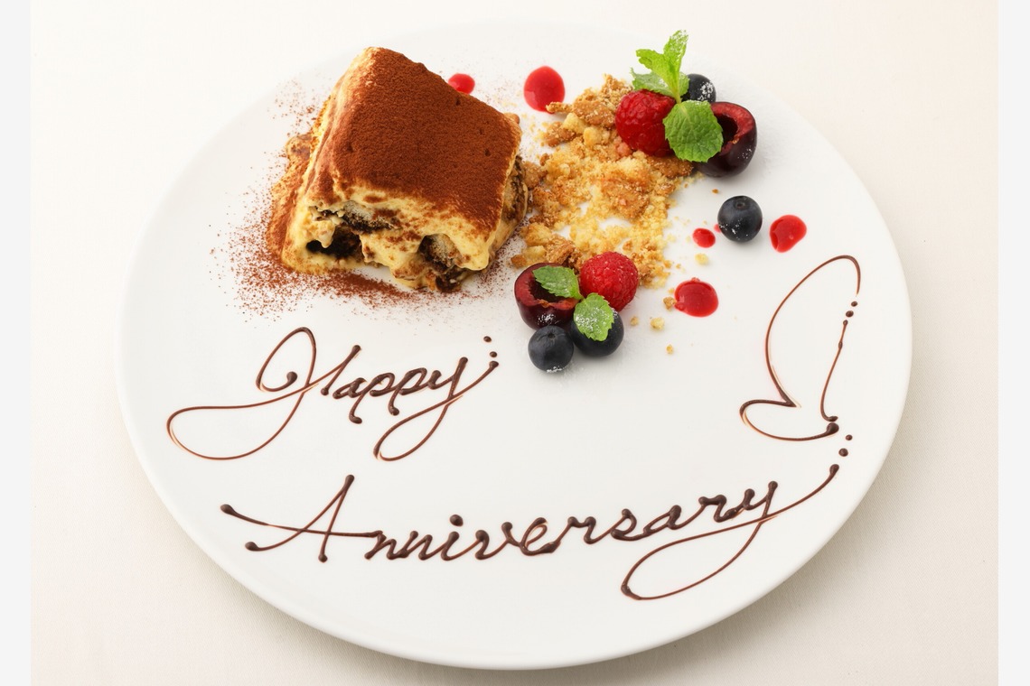 森安　照が撮影した「ホテル・レストラン（料理・ワイン・シャンパン・シェフ・ホールスタッフ・内観・イメージカット）」の写真