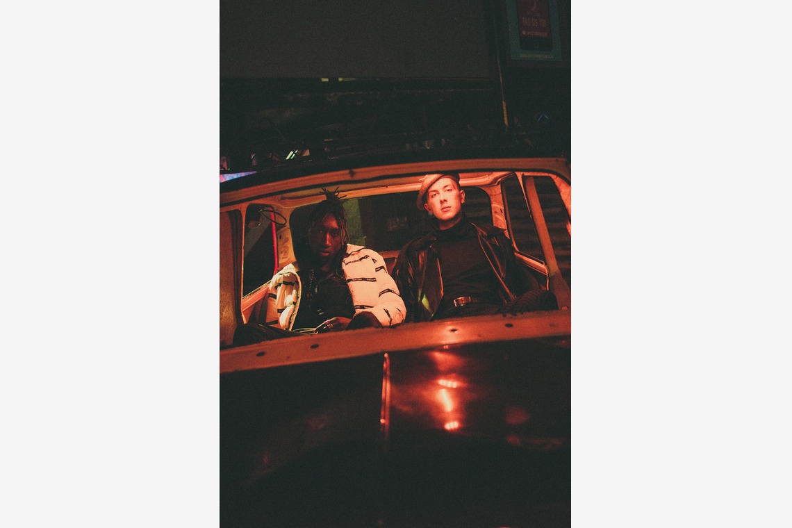 磯谷亮太が撮影した「ポートレート」の写真