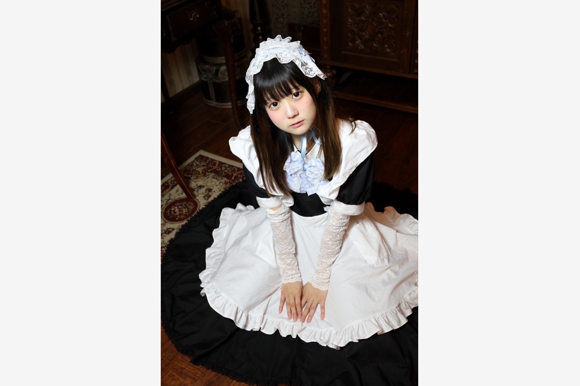 森優希が撮影した写真のアルバム「MaidCafe Selene」