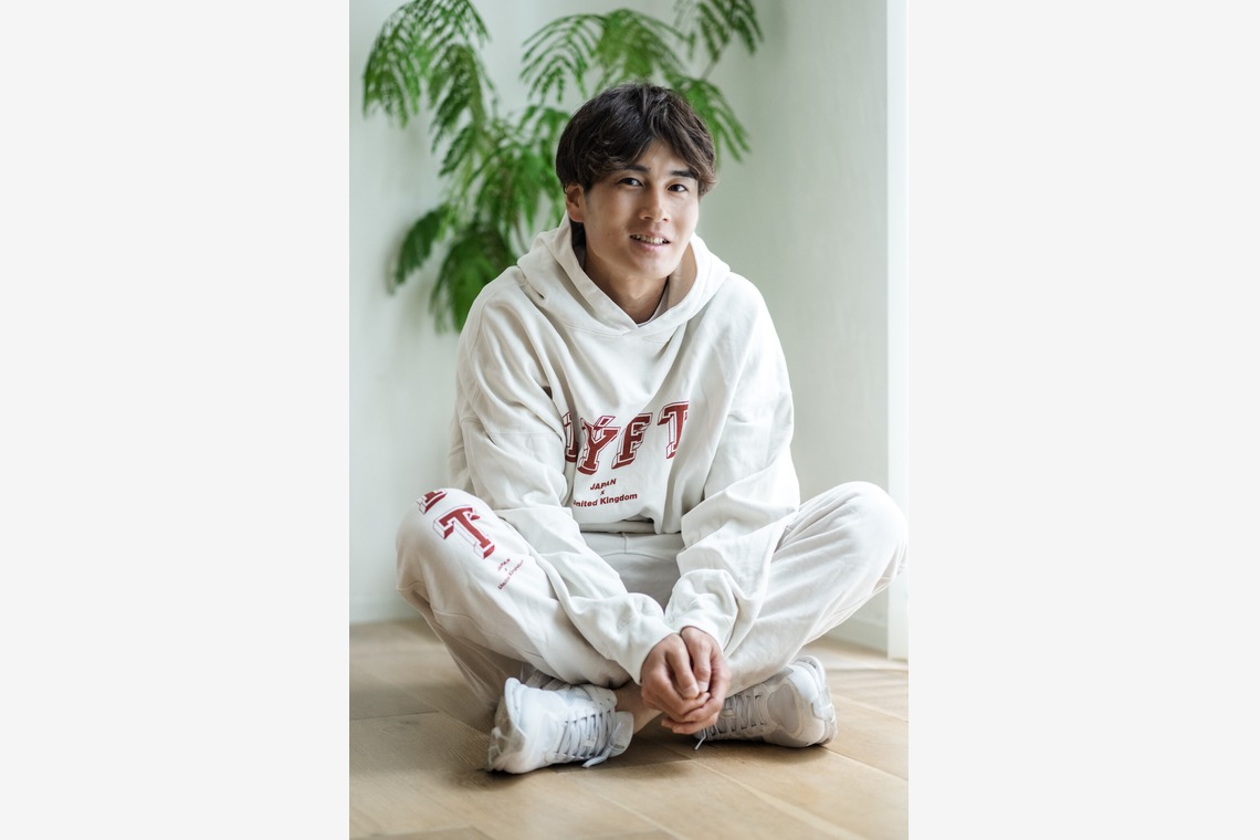 ヤマグチミヲが撮影した「25SUMMER men'sportrait」の写真