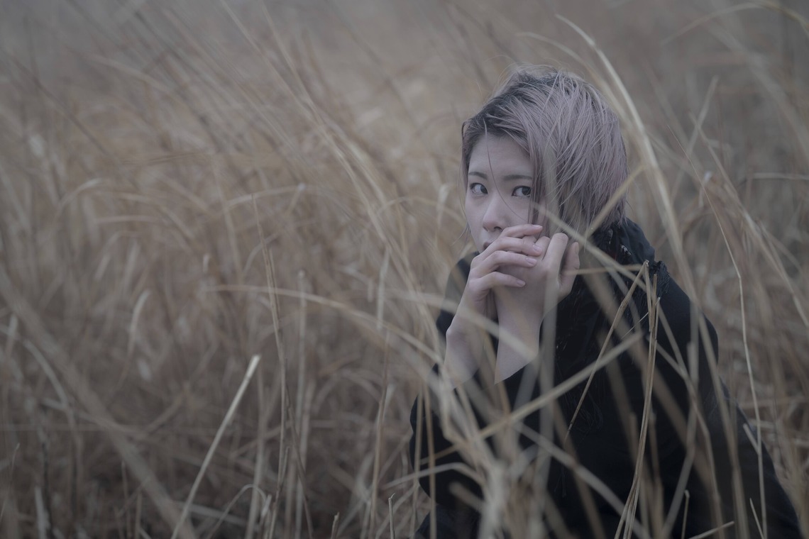 ならもとかずやが撮影した「屋外ポートレート」の写真