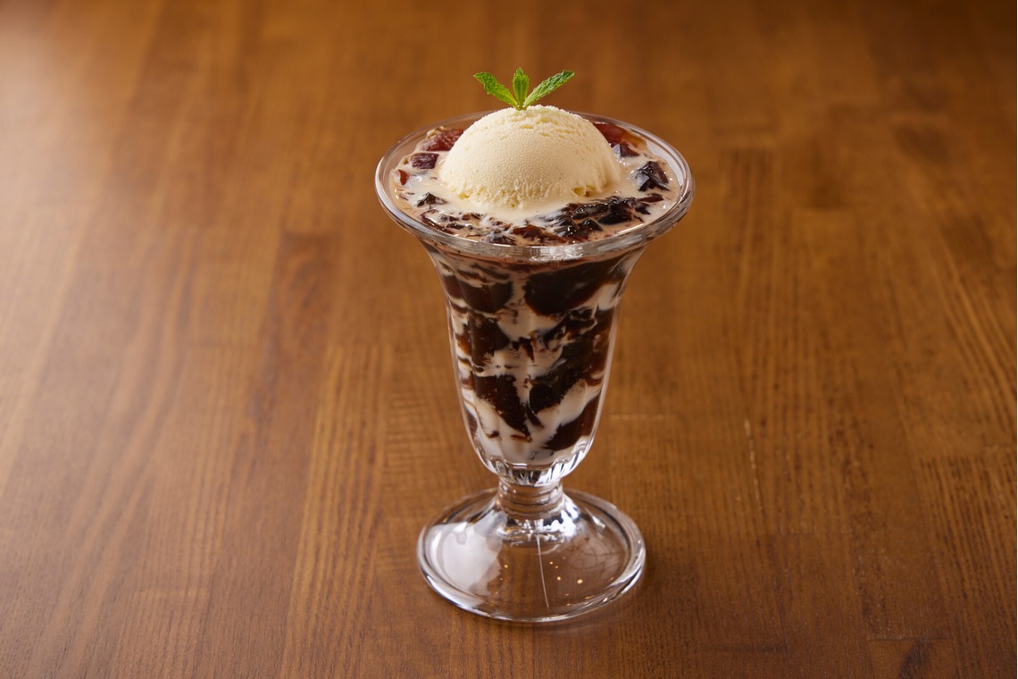 岩瀬泰治が撮影した「カフェ」の写真