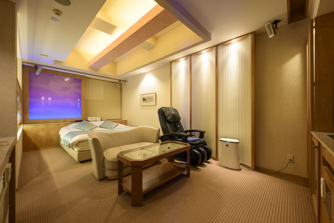 植田 友樹が撮影した「レジャーホテル客室撮影」の写真