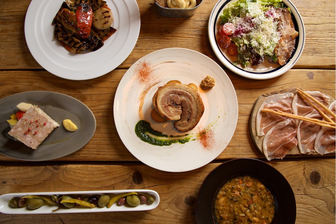 羽田野　秀男が撮影した「ビジネス」の写真