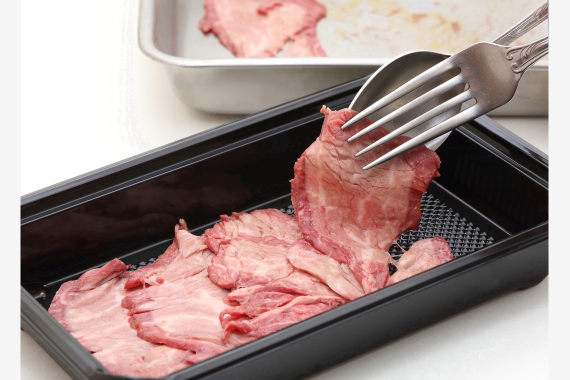 森安　照が撮影した「焼き肉弁当・肉料理」の写真