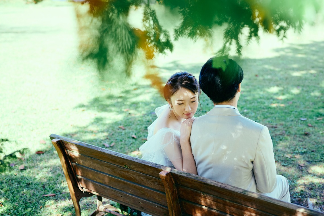 教会の古い椅子