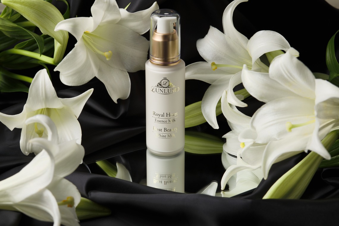 植田 友樹が撮影した「化粧品イメージカット」の写真