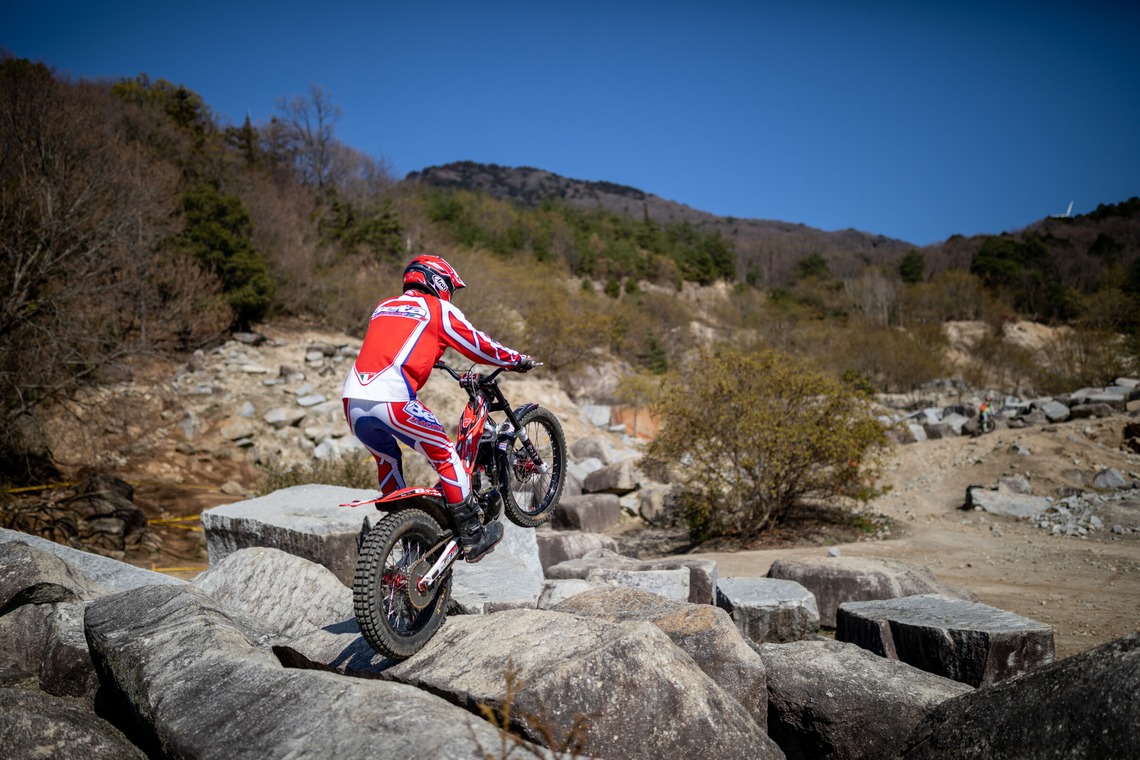 板橋薫平が撮影した「山崎選手プロモーション撮影」の写真