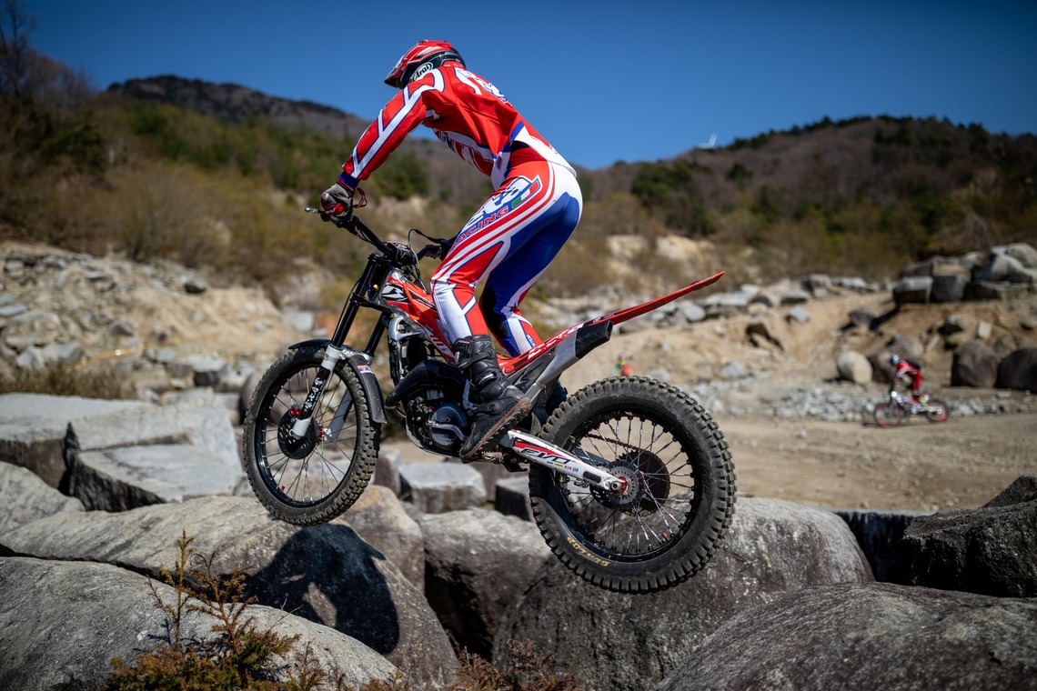 板橋薫平が撮影した「山崎選手プロモーション撮影」の写真