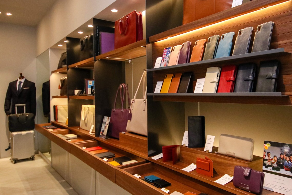 全国出張カメラマン【甲斐ルーカス】が撮影した「企業案件（店舗・会社・サロン・人物など）」の写真