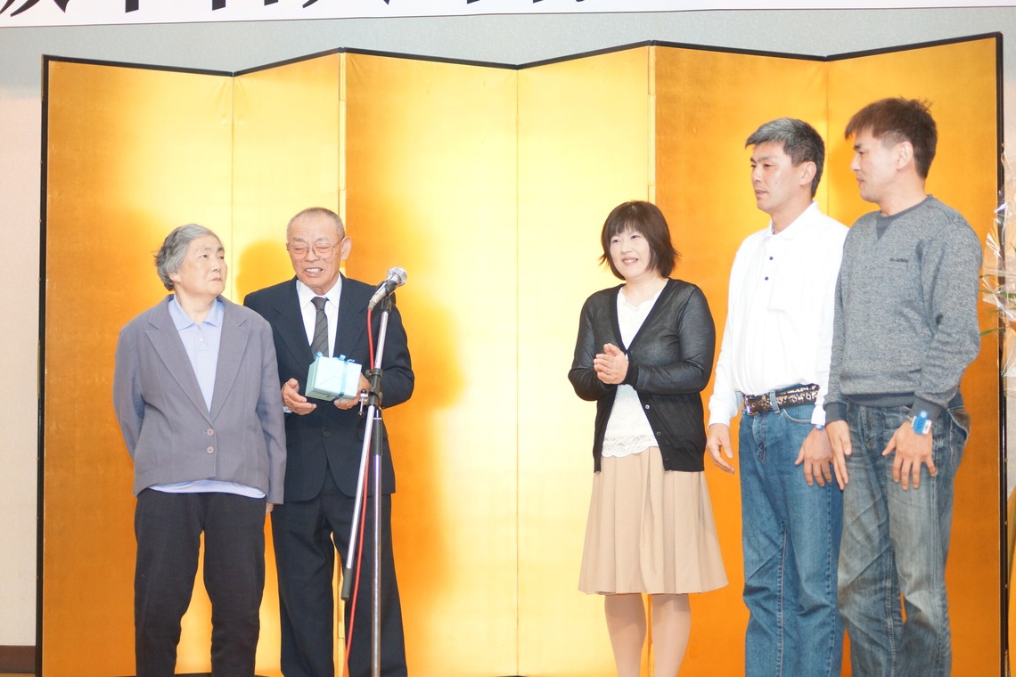 石橋宙大が撮影した「親戚の受賞を祝う会」の写真