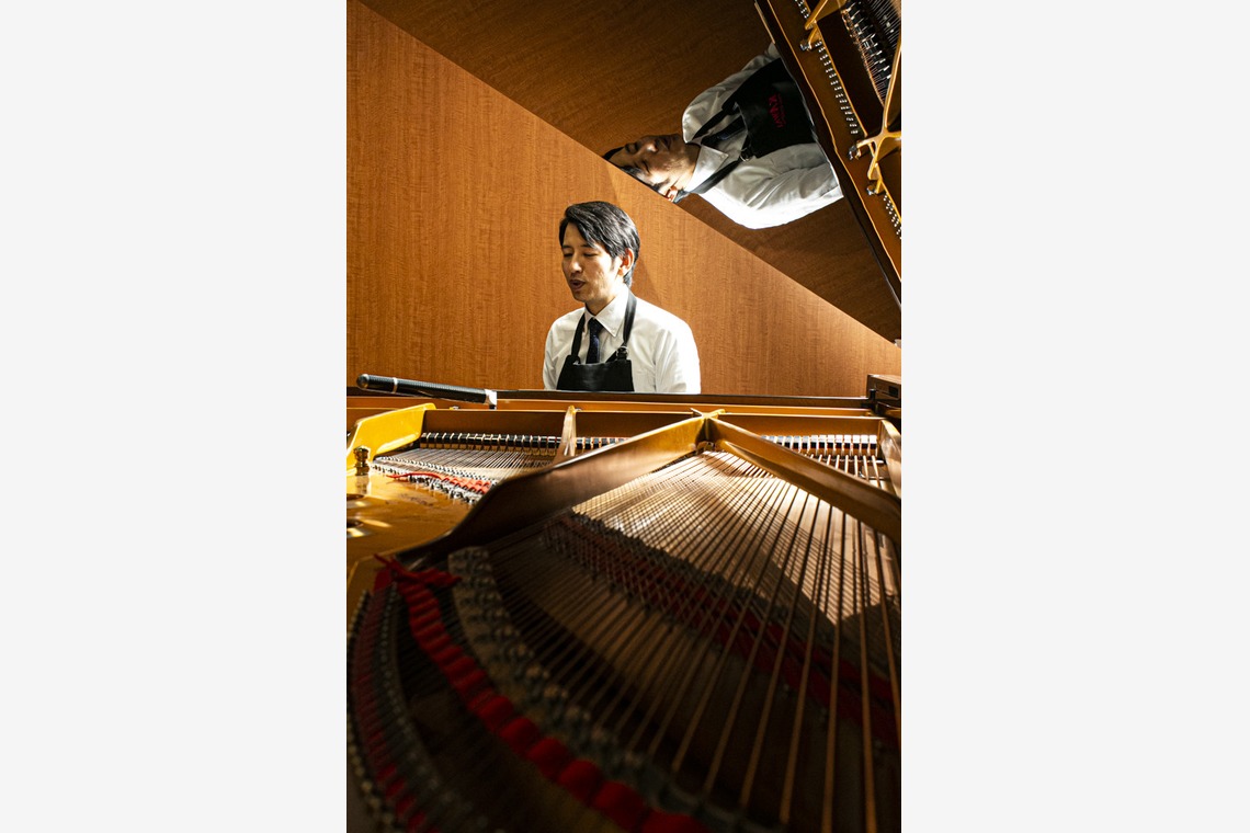 布川航太が撮影した「職人撮影-調律師」の写真