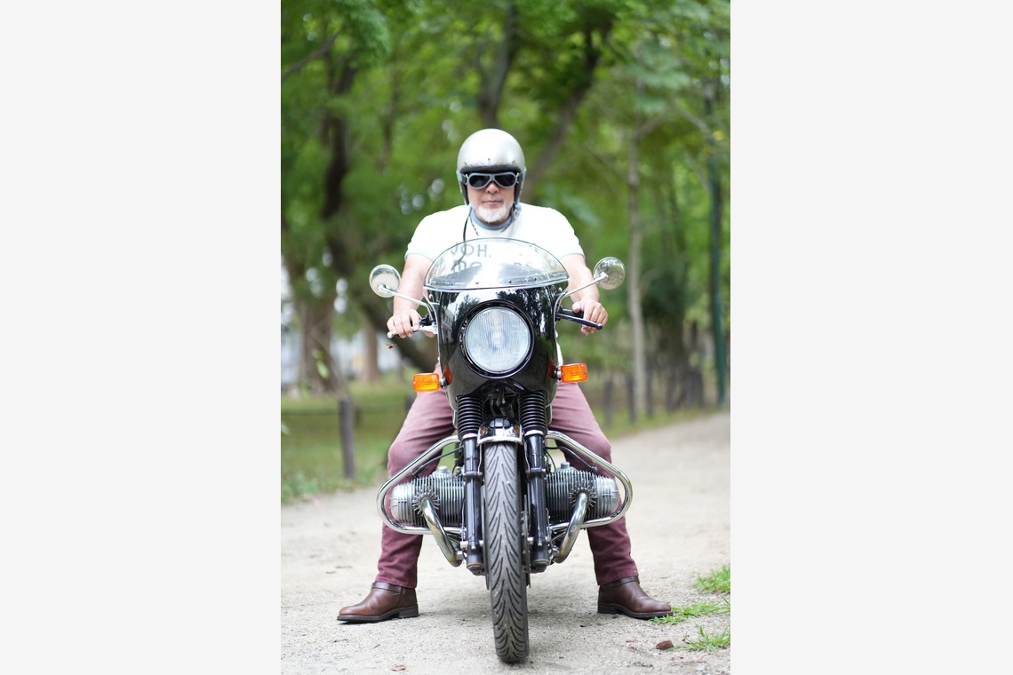 モーメントが撮影した写真のアルバム「オールドバイク」