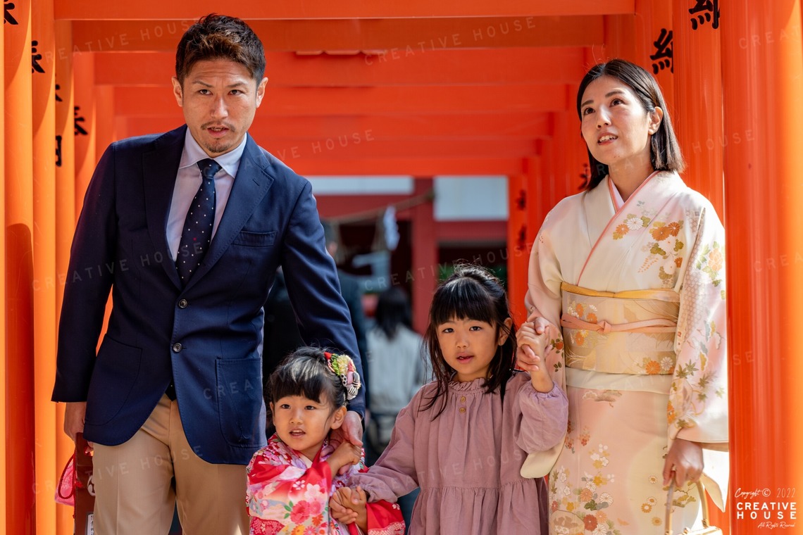 CREATIVE HOUSEが出張撮影した家族写真(キッズ,ベビーフォト)などが写った「七五三」の家族写真