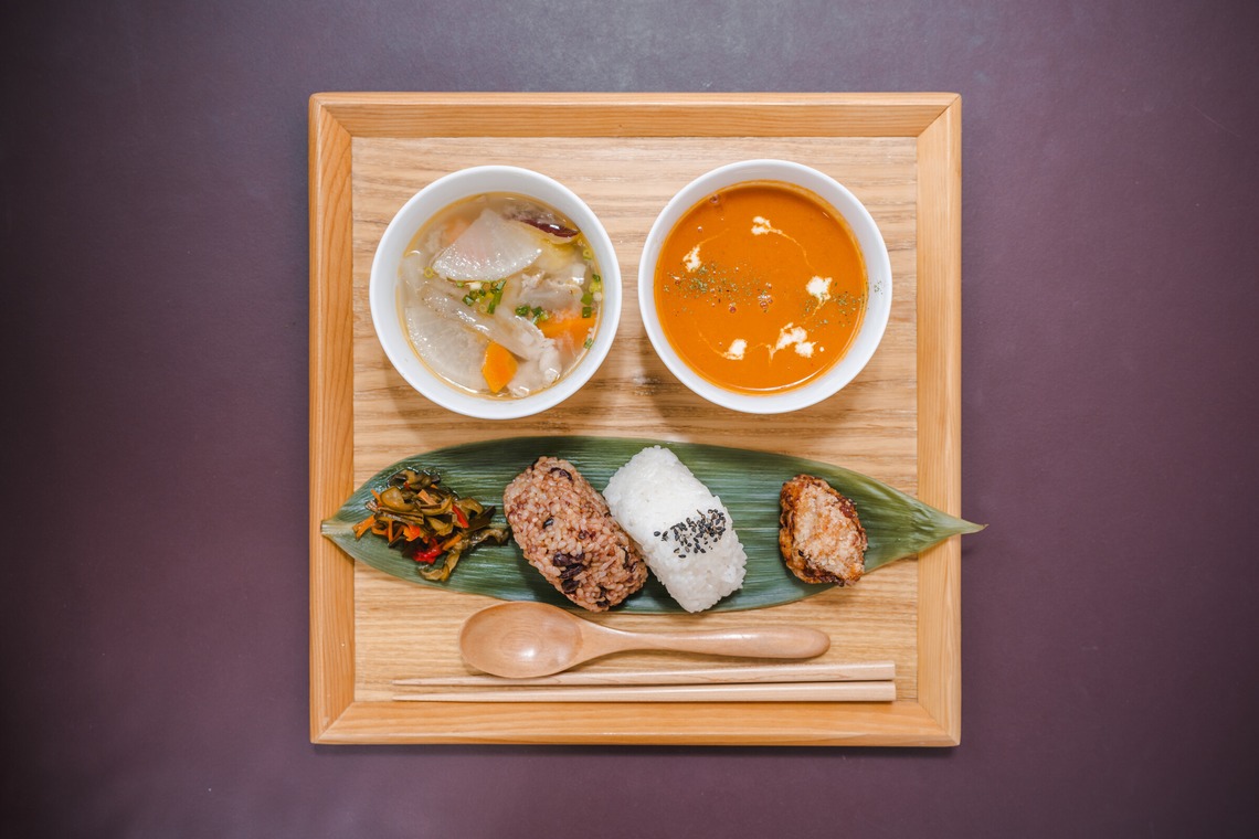 studio MONSTER（小原 実）