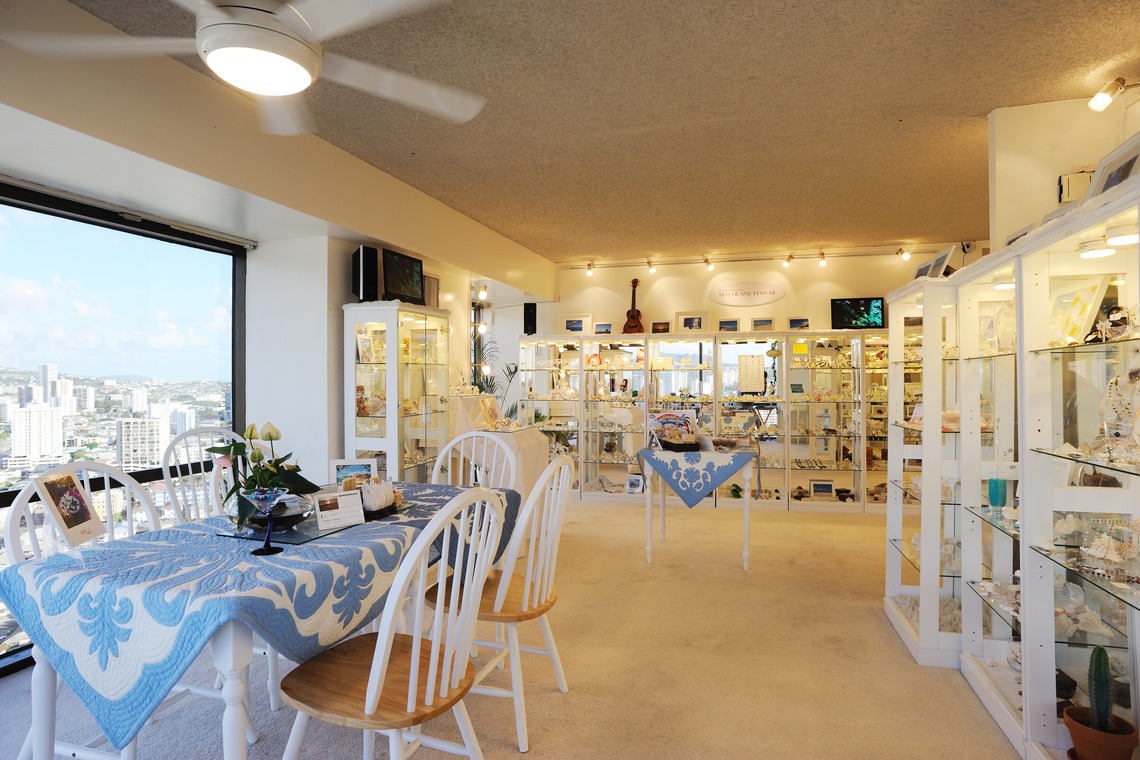 マイクロコズム合同会社が撮影した写真のアルバム「店舗内装、外装」