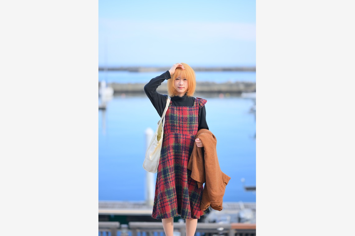 デザイン＆フォト内藤が撮影した写真のアルバム「静岡県熱海市での女性モデルさん起用のロケーションポートレート（インスタ用作品）」