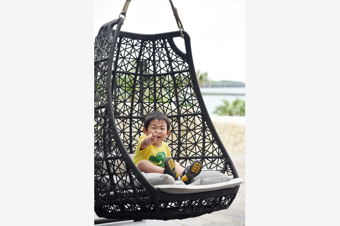 Avenir（山宮 敏明）が撮影した写真のアルバム「ホテルで家族写真」