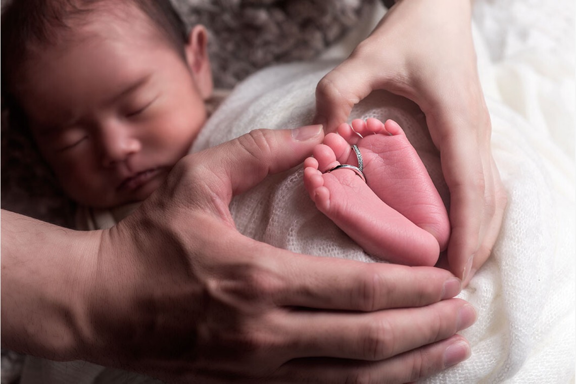 AXiS Photo Servise 藤井靖史が撮影したニューボーンフォトのアルバム「ニューボーンフォト」