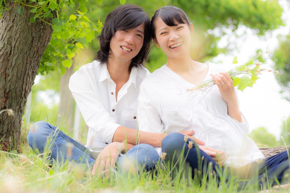 中井企画が撮影したマタニティフォトのアルバム「マタニティカップルフォト」