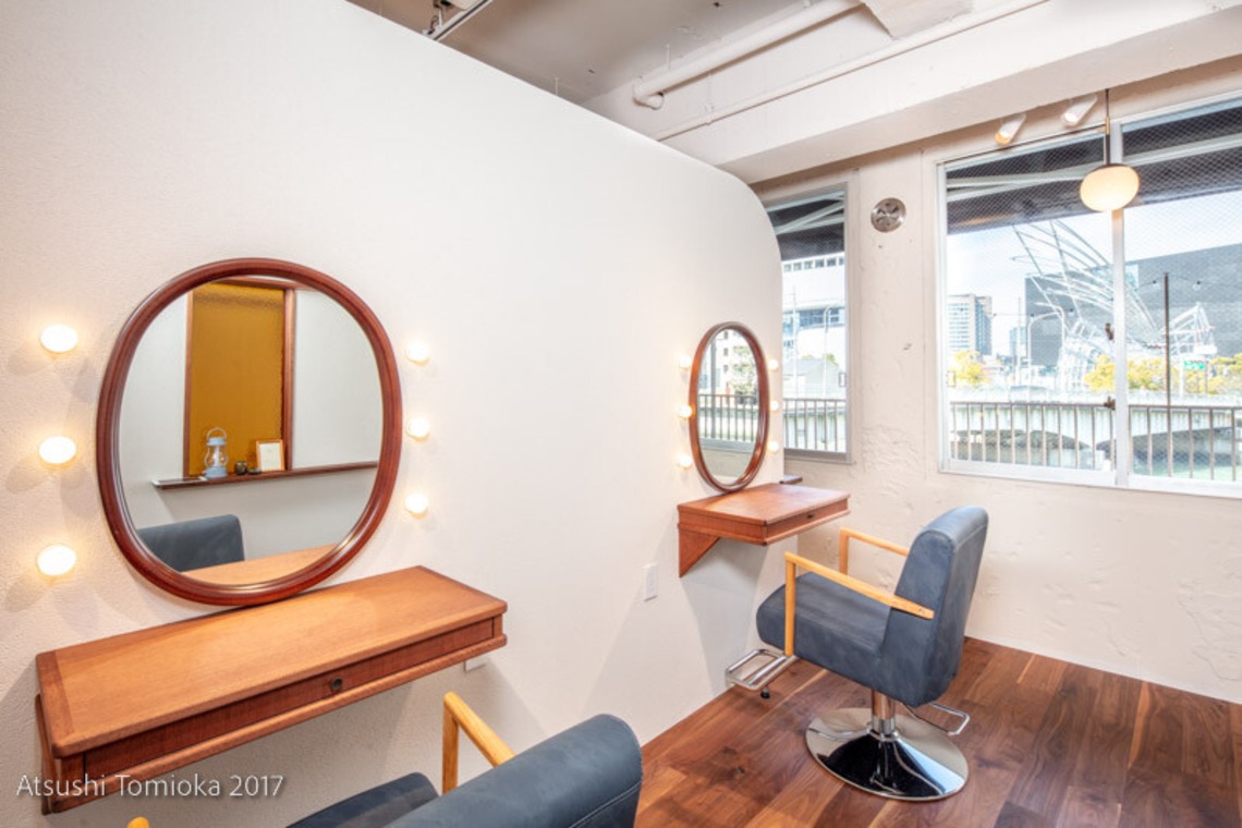 富岡敦が撮影した「ヘアサロン店舗撮影」の写真