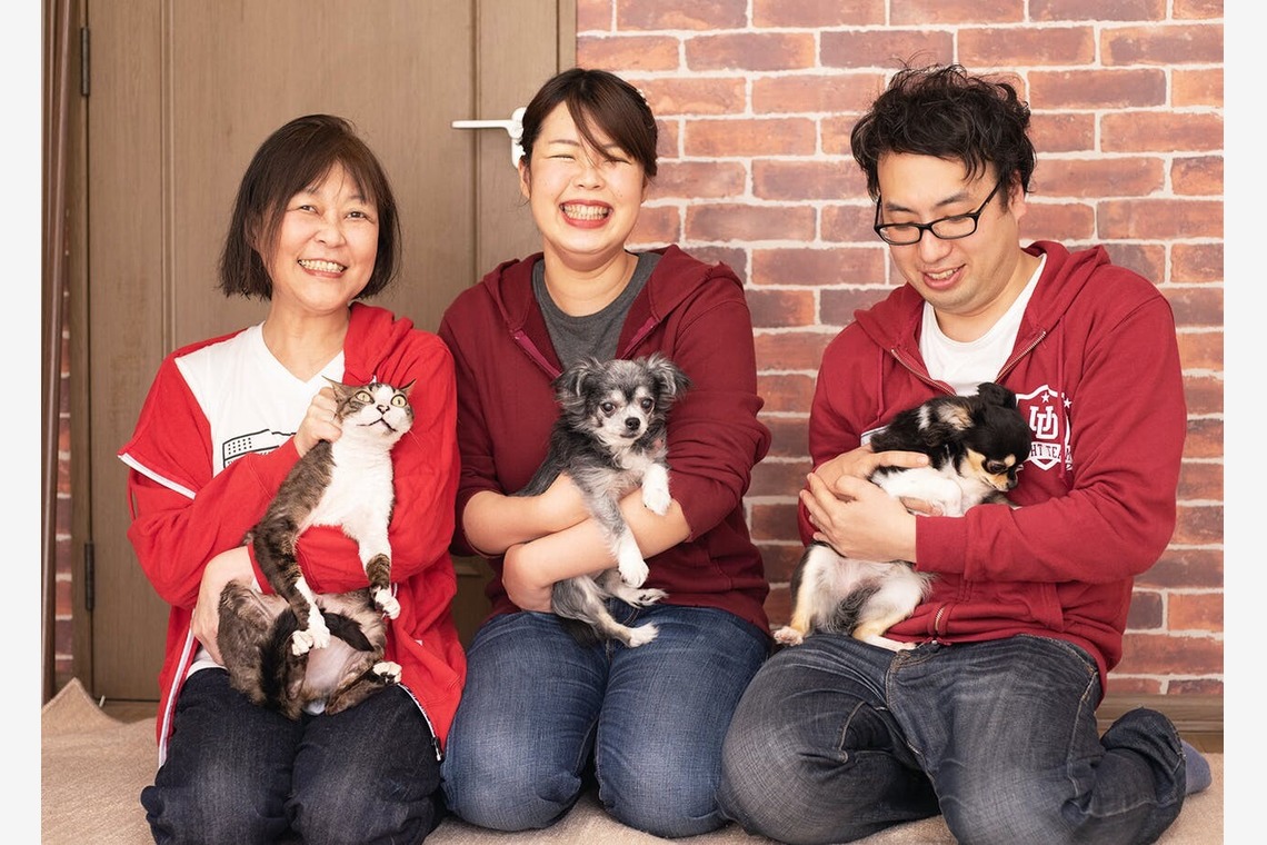 Takushi Yamamoto Photo Officeが出張撮影した家族写真(キッズ,ベビーフォト)などが写った「ポートレート」の家族写真