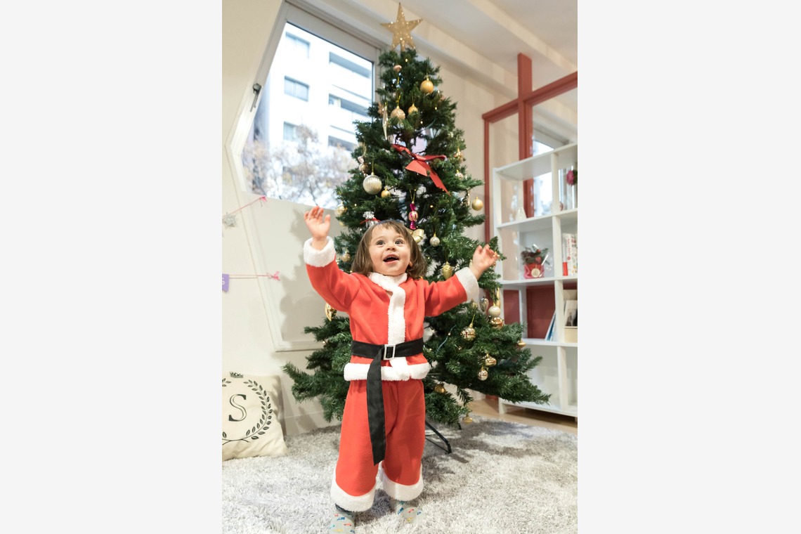 髙栁豪志が出張撮影した家族写真(キッズ,ベビーフォト)などが写った「クリスマス撮影会」の家族写真
