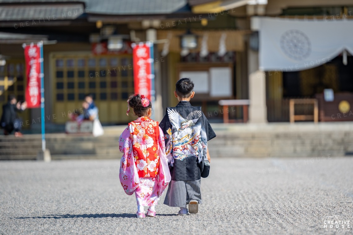 CREATIVE HOUSEが出張撮影した家族写真(キッズ,ベビーフォト)などが写った「七五三」の家族写真