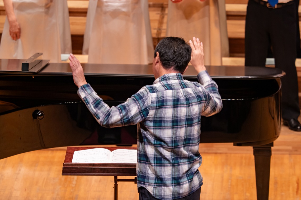 原野 英樹が撮影した「コンサート撮影 ホールでのコーラス撮影」の写真