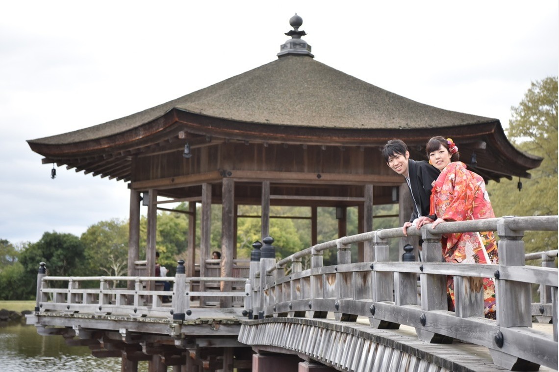 キキフォトワークスが撮影した「Pre Weddingphotoshoot at Nara with kimono in spring to summer」の写真