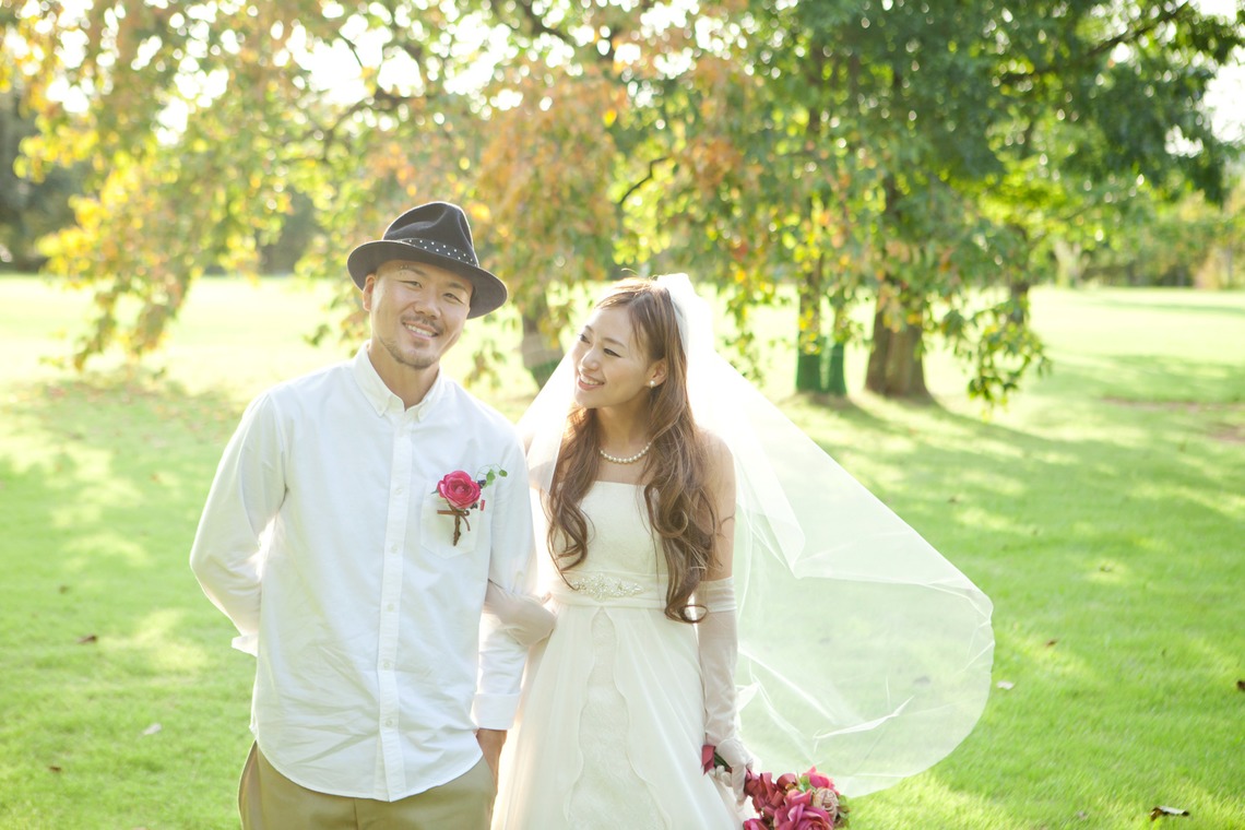 skyward photo film（竹本飛鳥）が撮影した「前撮りドレス」の写真