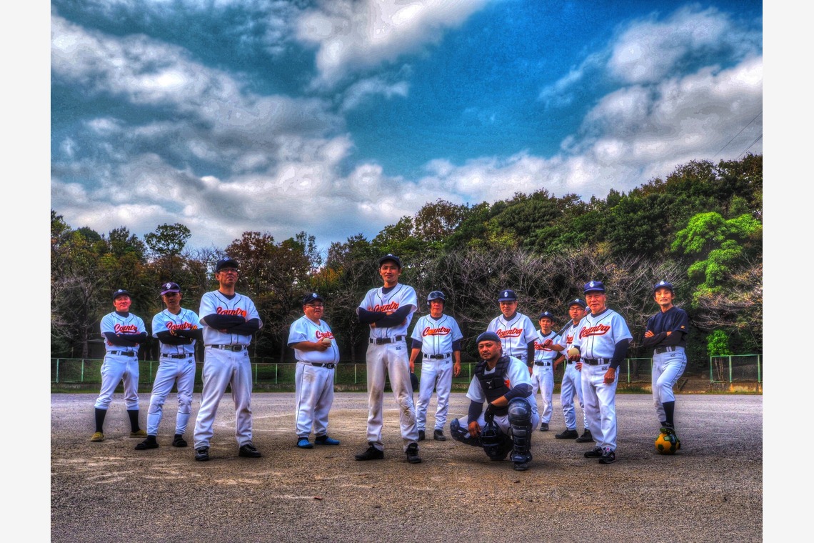 レオン・スナップサービスが撮影した写真のアルバム「HDR ソフトボールチーム」