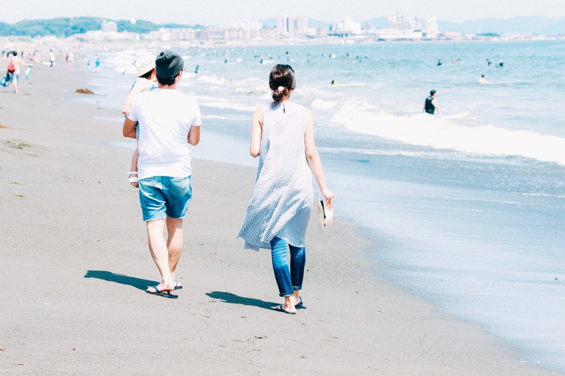 出張撮影HUG TIMEが撮影した「家族写真〜湘南の海にて〜」の写真