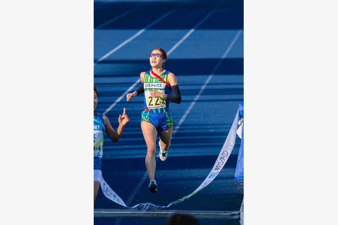 踊るカメラマンAKIRAが撮影した写真のアルバム「スポーツイベントフォト」