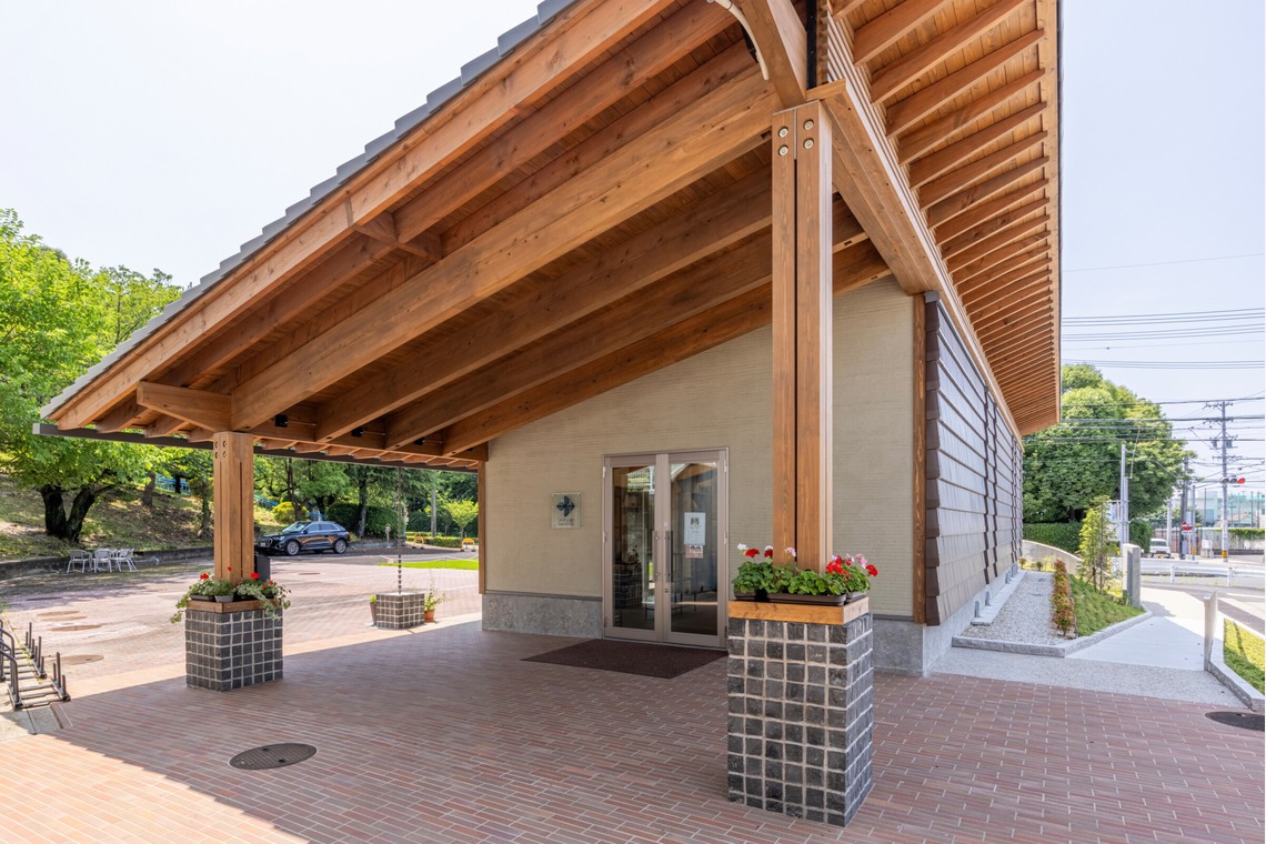 株式会社マルビシが撮影した「南山教会」の写真