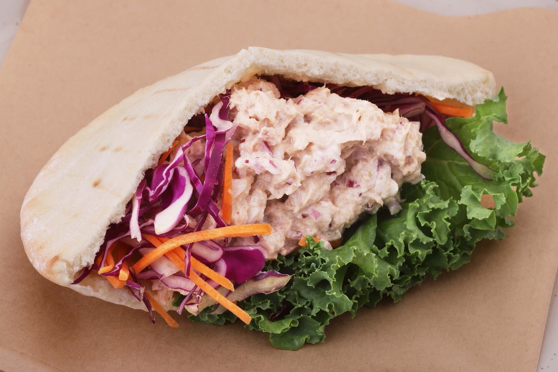 森安　照が撮影した「ケバブ・カレー・サンド」の写真