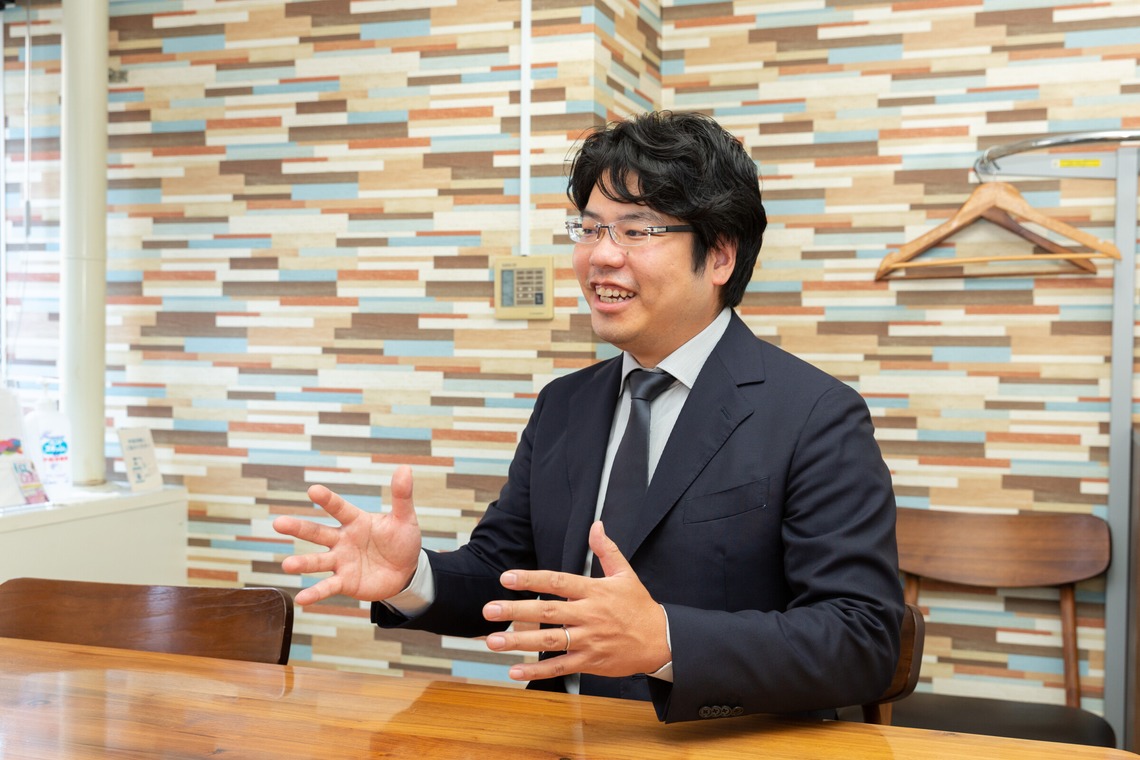 石場慎一郎が撮影した「オフィス写真」の写真