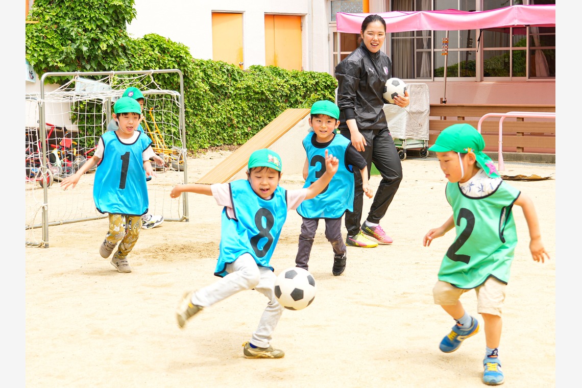 河野慈圓が撮影した写真のアルバム「スクール撮影」
