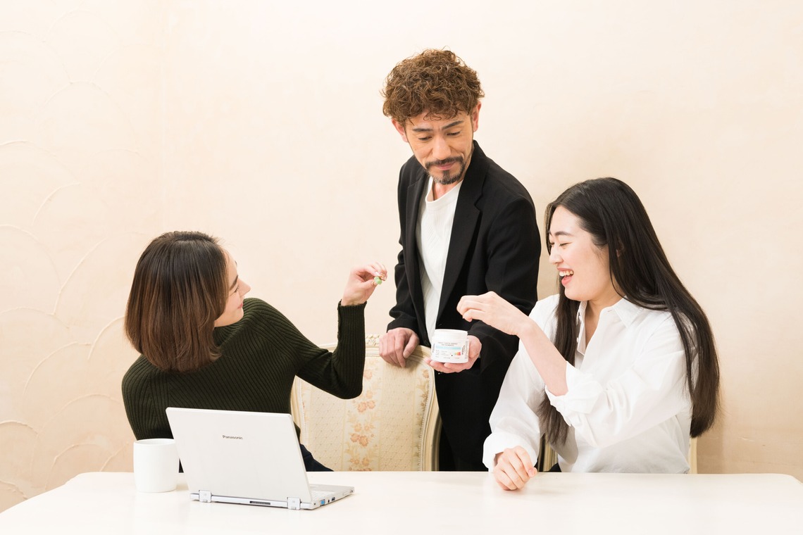 保坂　真弓が撮影した写真のアルバム「健康食品のECサイト用モデル撮影」