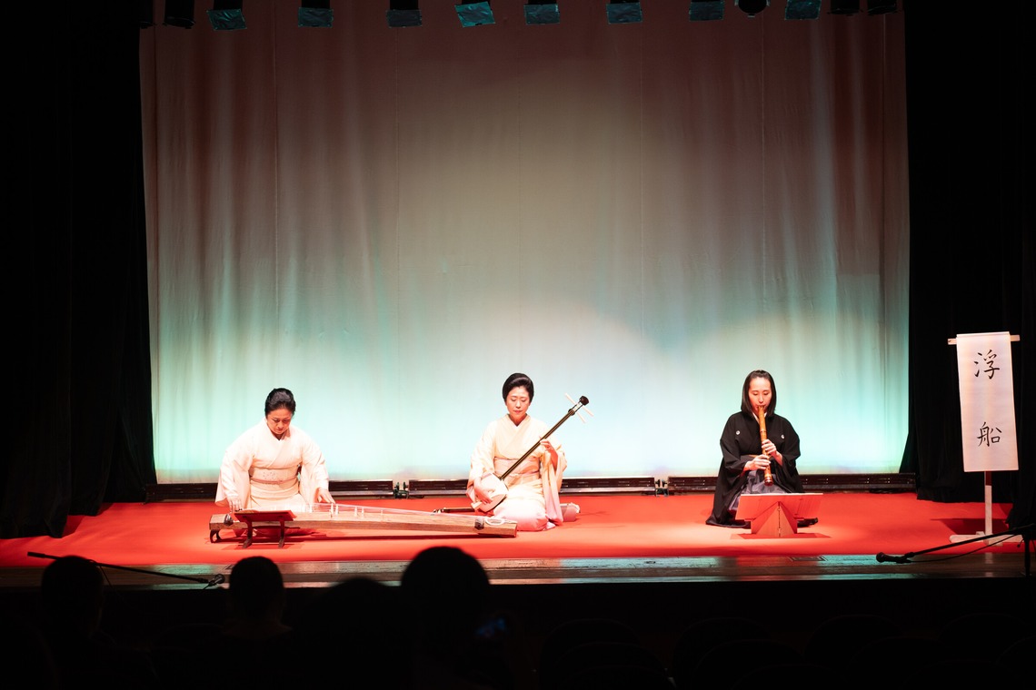 三橋宣貴が撮影した写真のアルバム「和楽器演奏会にて」