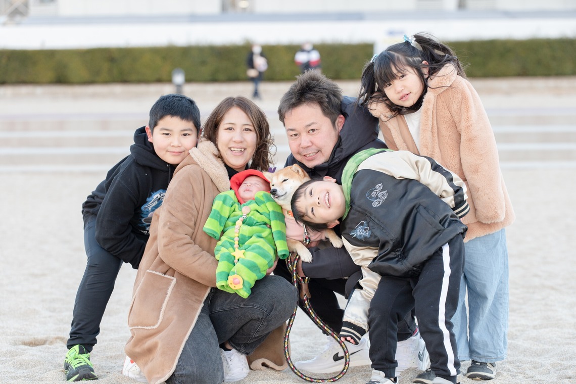 福永写真事務所が撮影した「家族写真（須磨海岸）」の写真