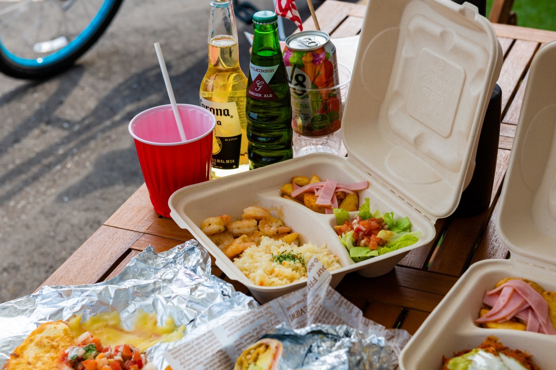 DESIGN STUDIO EEが撮影した「料理、店舗撮影　西アメリカ風シーフード料理 CafeHOPE（北海道東旭川）」の写真