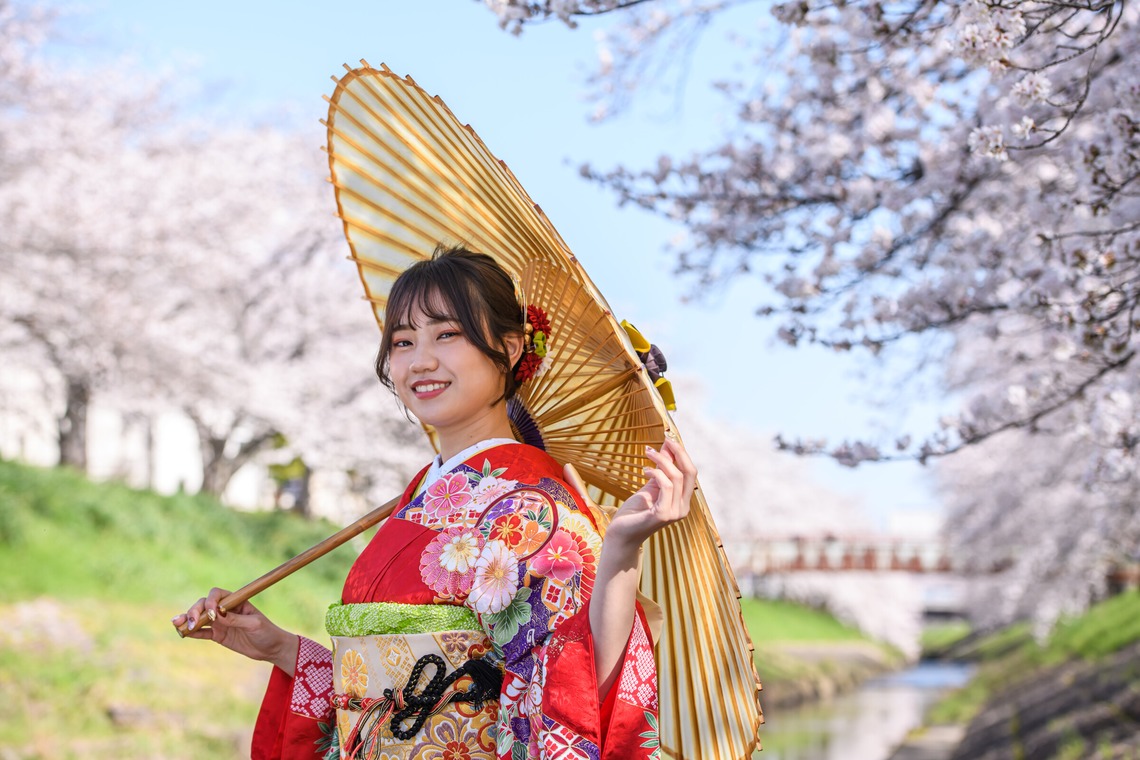 Visual Imagingが撮影した写真のアルバム「振袖桜ロケーション撮影」