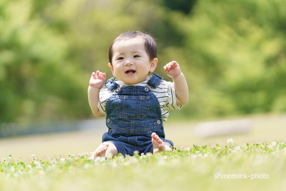しのみんこフォトが出張撮影した家族写真(キッズ,ベビーフォト)などが写った「お誕生日・初節句・結婚記念日・旅行・スポーツなど」の家族写真
