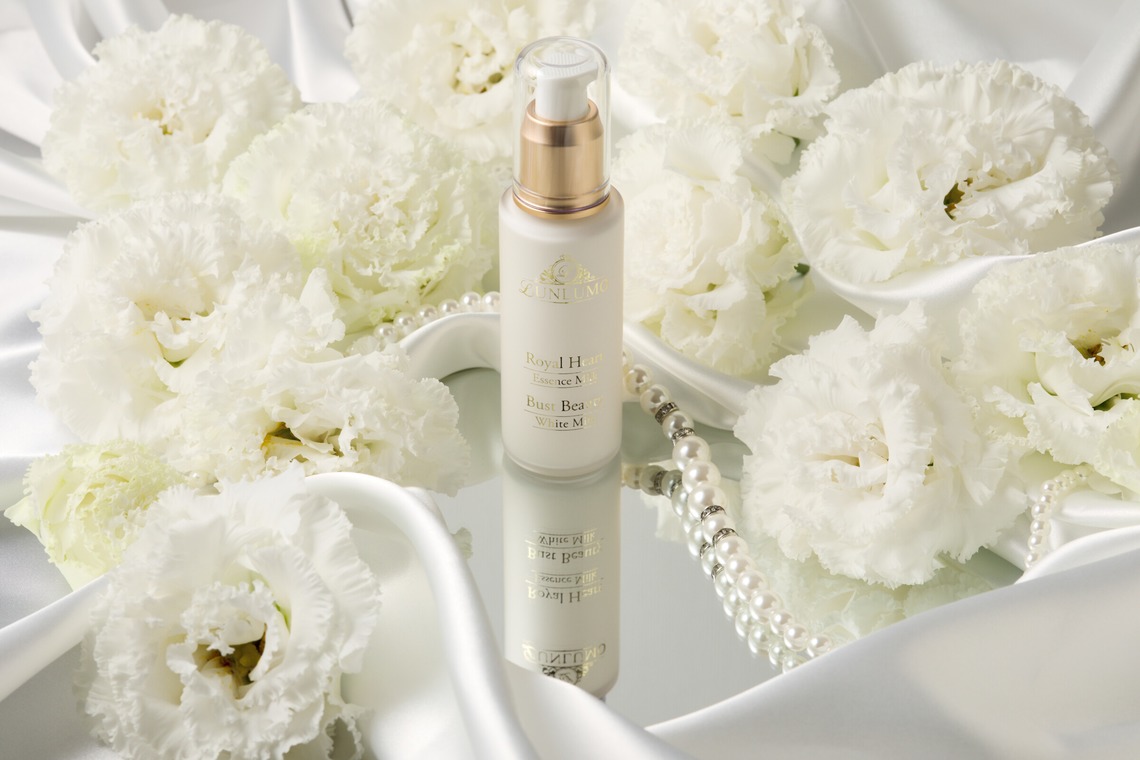 植田 友樹が撮影した「化粧品イメージカット」の写真