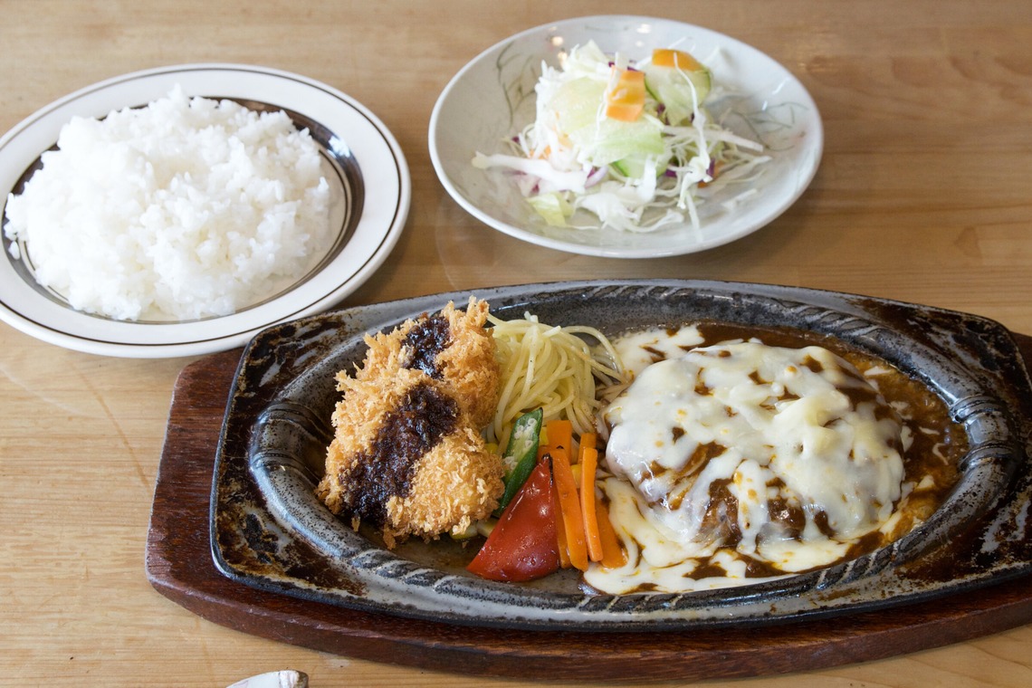 樋上　将太が撮影した写真のアルバム「ハンバーグの店ロータリー」