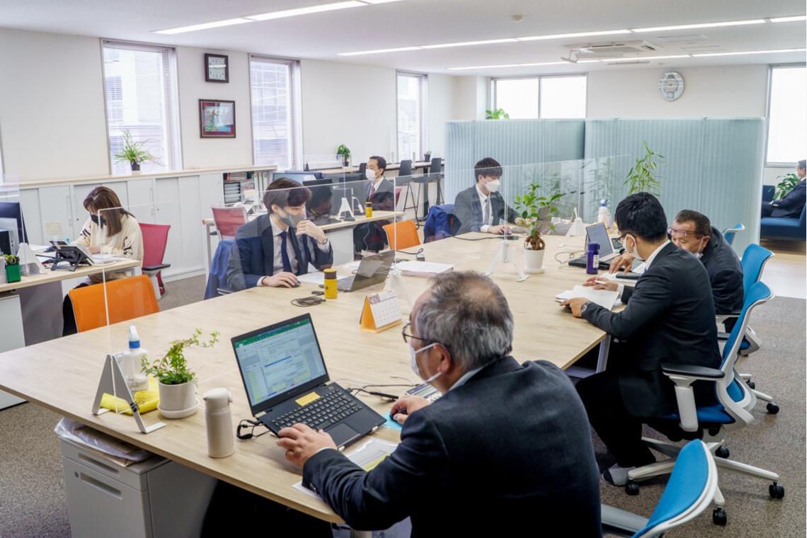 Yossyが撮影した写真のアルバム「オフィス」